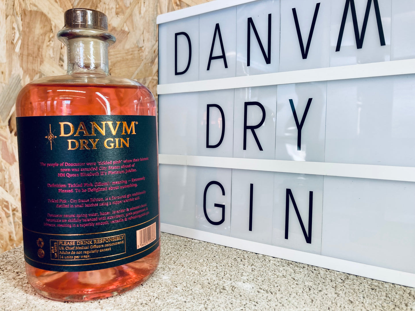 Danvm Dry Gin - Tickled Pink City Status Edition 70cl